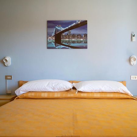 Hotel Quattropalme Tortoreto Eksteriør bilde
